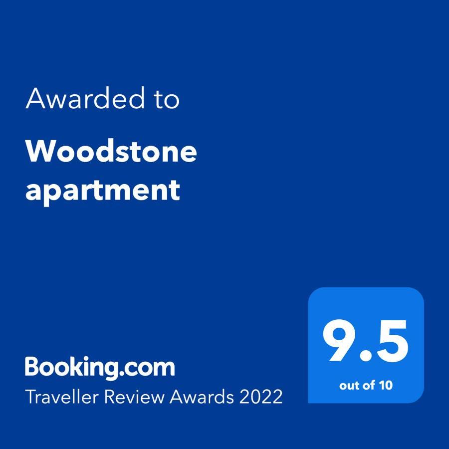 Woodstone Apartment Ploieşti Eksteriør billede